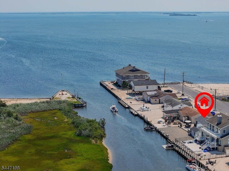 Immaculate turn key waterfront ranch in the desirable Skippers - photo 41