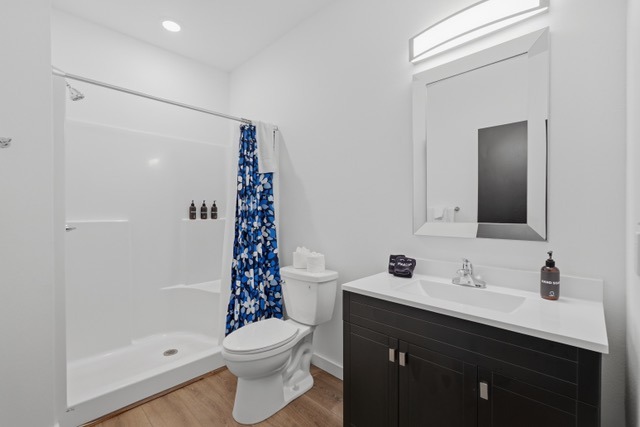 Dream Get Away/Nightly Rental  Modern and ready for you. - photo 30