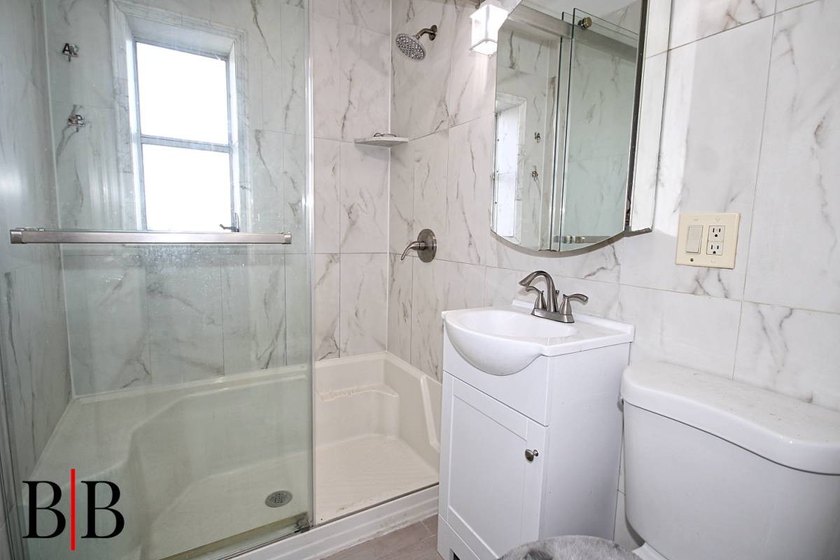 Take advantage of this rare opportunity to own a move-in-ready - photo 7