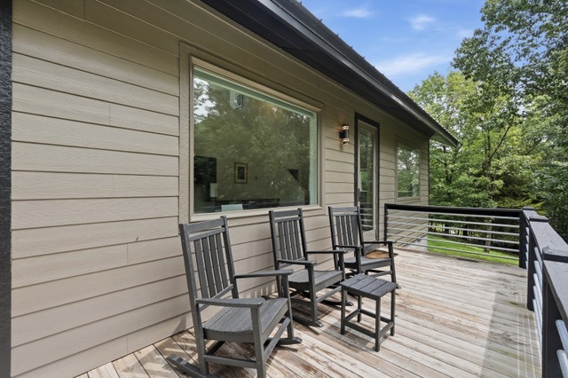 Dream Get Away/Nightly Rental  Modern and ready for you. - photo 13