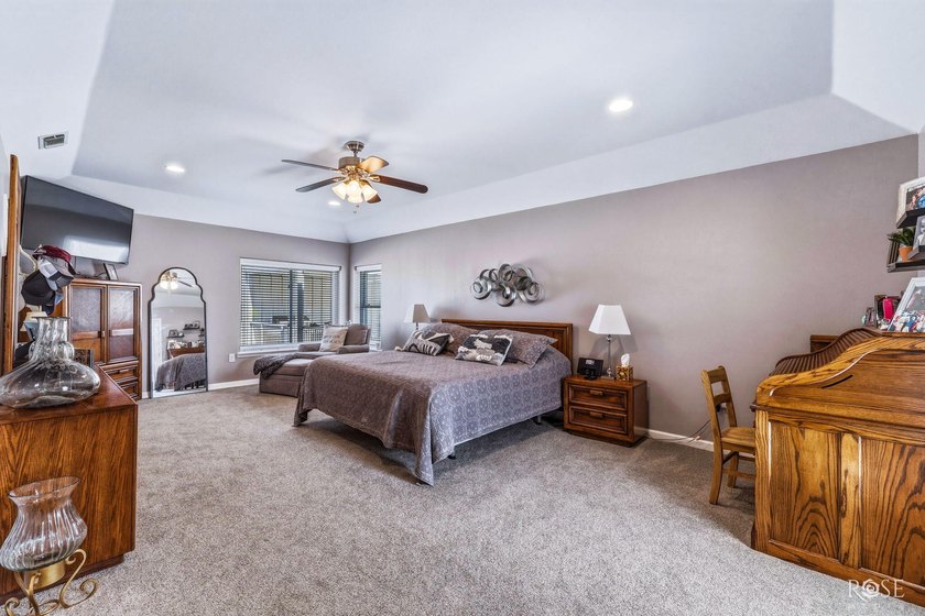 Welcome to 109 Bagpipe in San Angelo, TX! This spacious 3 - photo 13