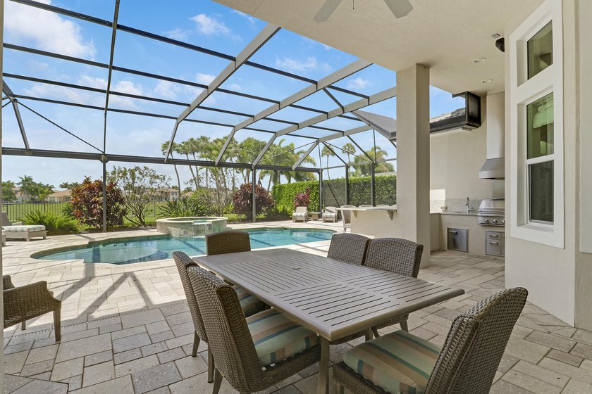 Experience the ultimate Jupiter Country Club lifestyle in this - photo 12