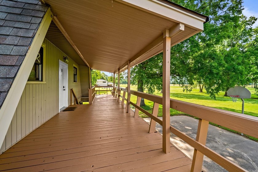 Spectacular custom built home on the bank of the Arkansas River - photo 32