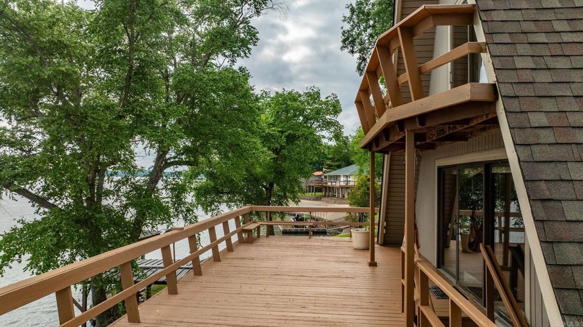 Spectacular custom built home on the bank of the Arkansas River - photo 34