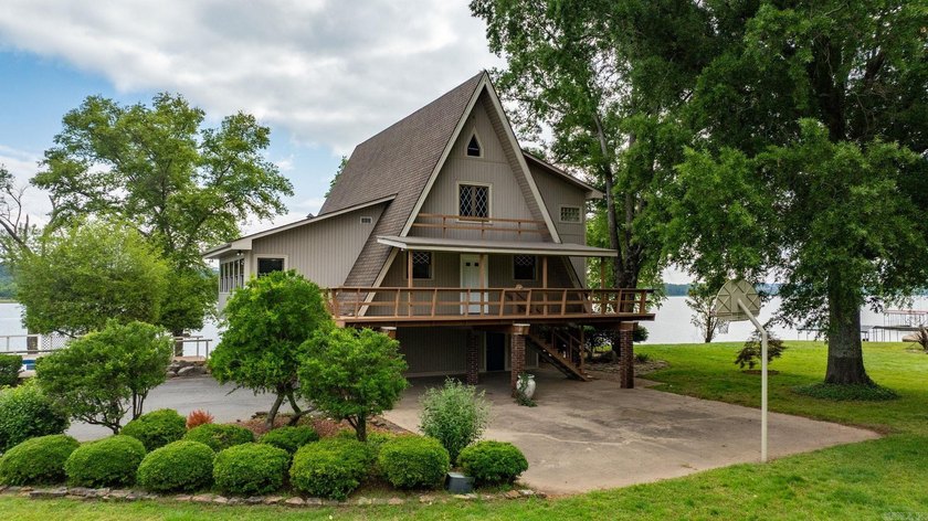Spectacular custom built home on the bank of the Arkansas River - photo 41