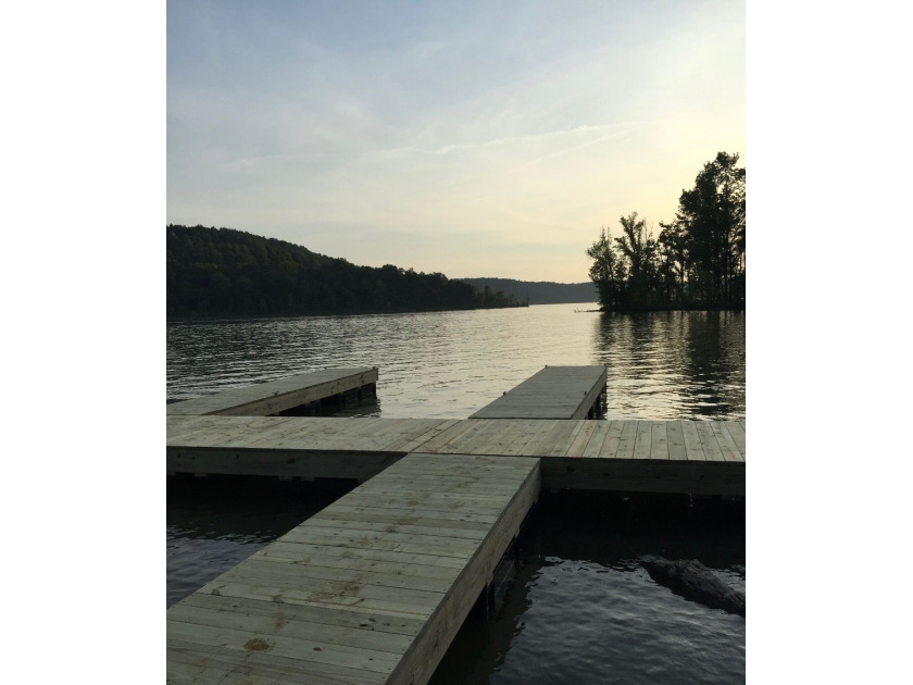 Adorable Lake Home In Linwood Park With Dock - photo 34