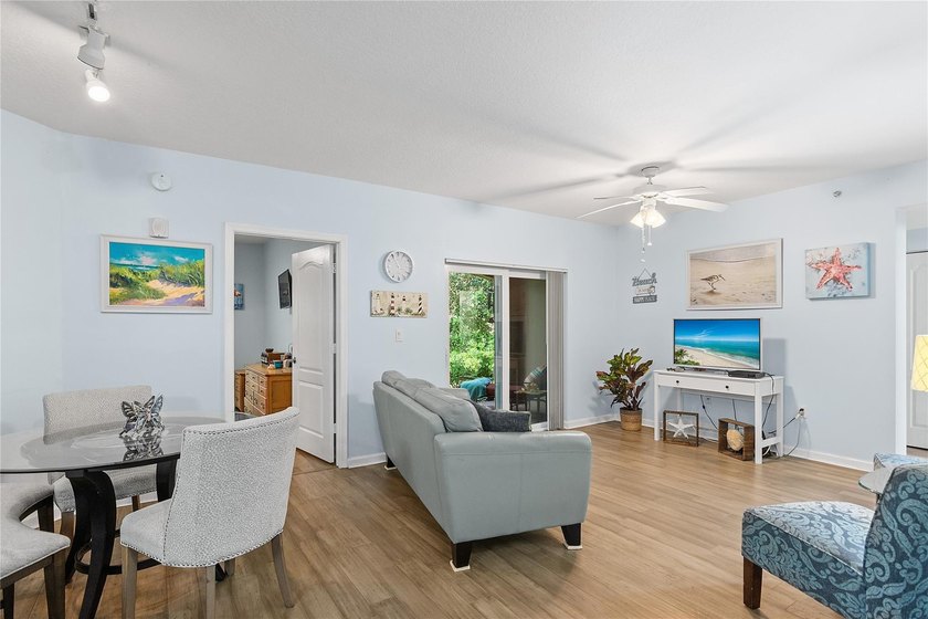 Welcome to your dream condo! This 3bd, 2ba home features a - photo 6