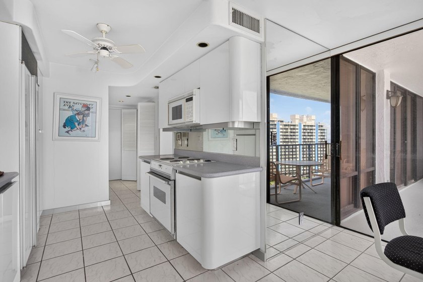 What an Amazing Listing! Wow. Direct Intracoastal. Ocean view - photo 13