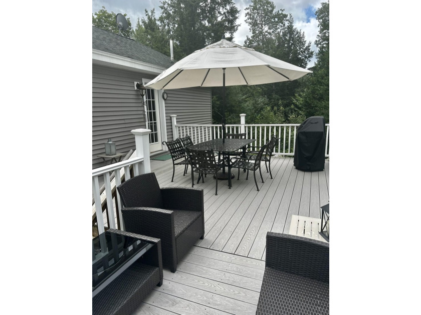 Welcome to 89 Boot Cove Lane, where privacy, comfort, and - photo 16
