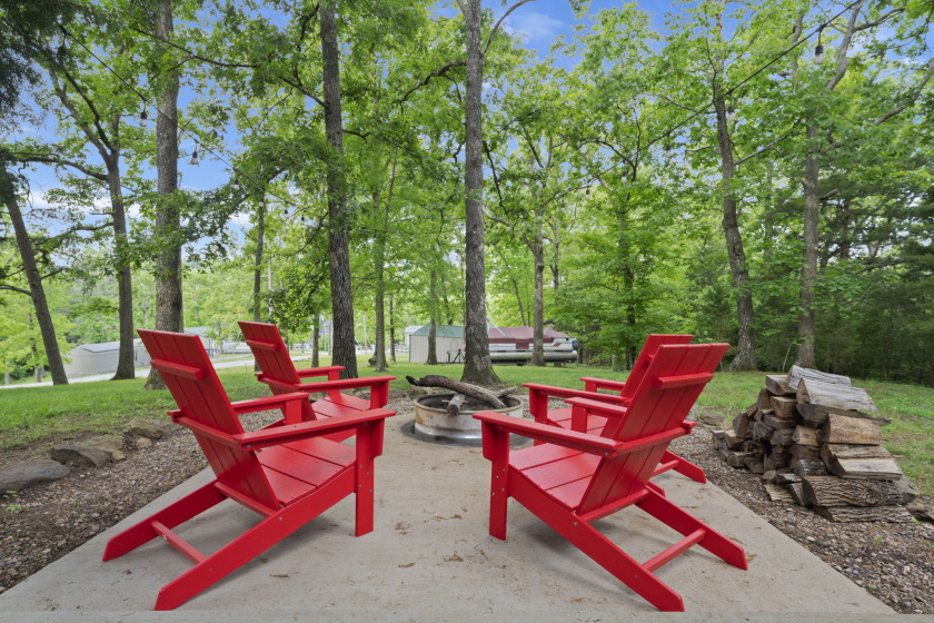 Adorable Lake Home In Linwood Park With Dock - photo 7