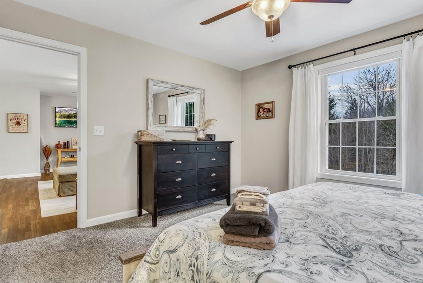 Welcome to 89 Boot Cove Lane, where privacy, comfort, and - photo 29