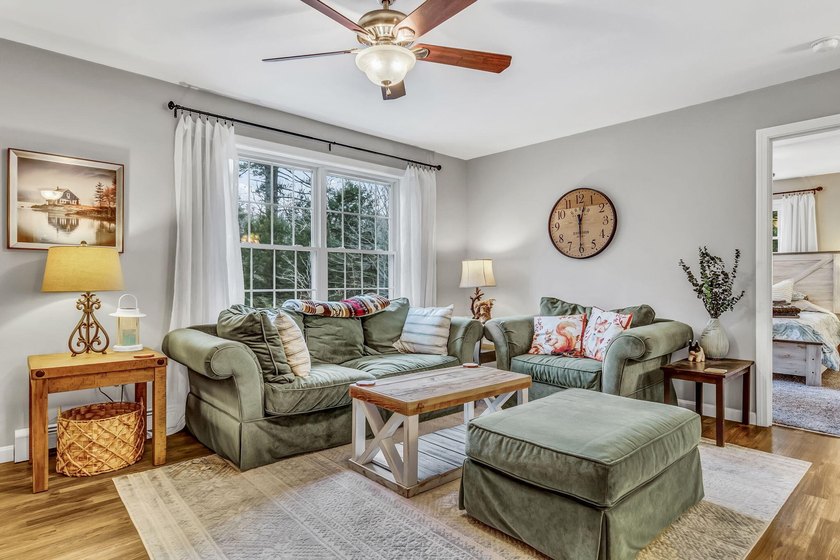 Welcome to 89 Boot Cove Lane, where privacy, comfort, and - photo 31