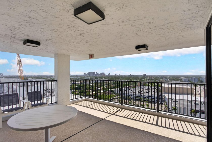 What an Amazing Listing! Wow. Direct Intracoastal. Ocean view - photo 46