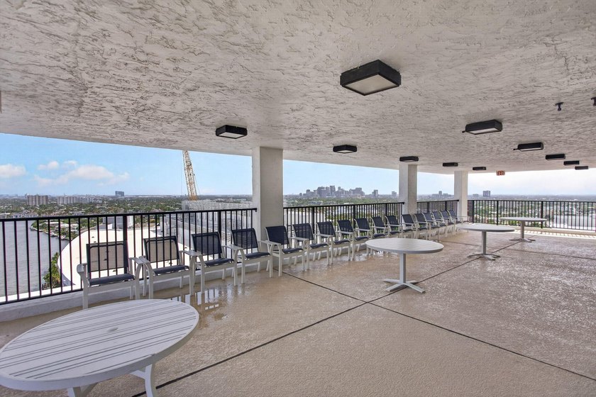 What an Amazing Listing! Wow. Direct Intracoastal. Ocean view - photo 47