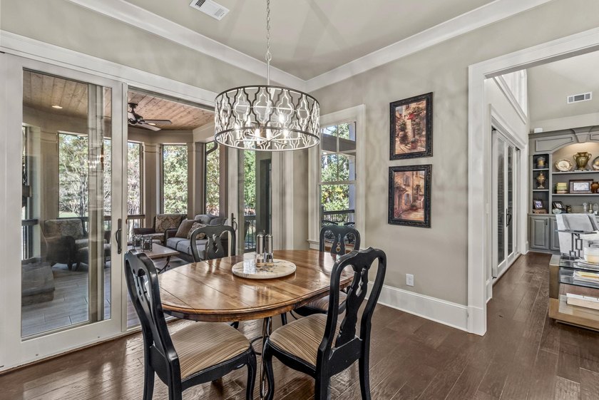 Welcome to refined luxury living in the heart of Reynolds Lake - photo 18