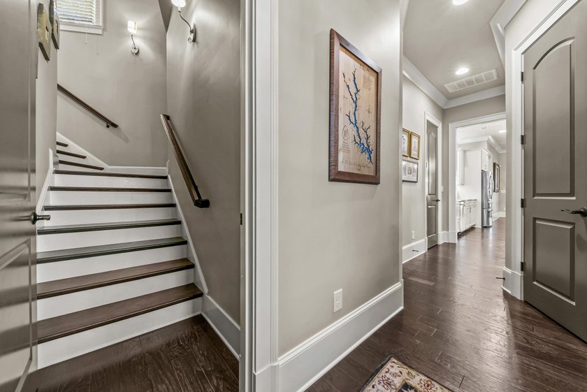 Welcome to refined luxury living in the heart of Reynolds Lake - photo 50