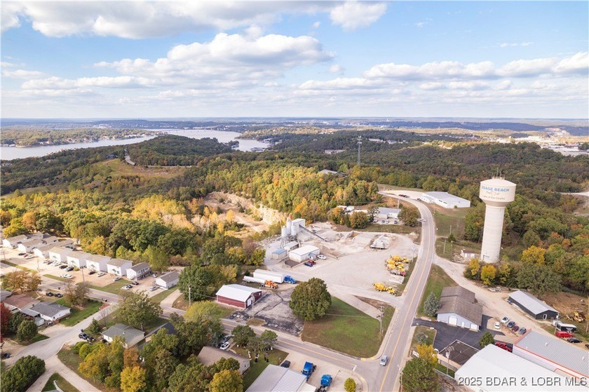 Here it is! PRIME corner-lot commercial opportunity in the true - photo 16