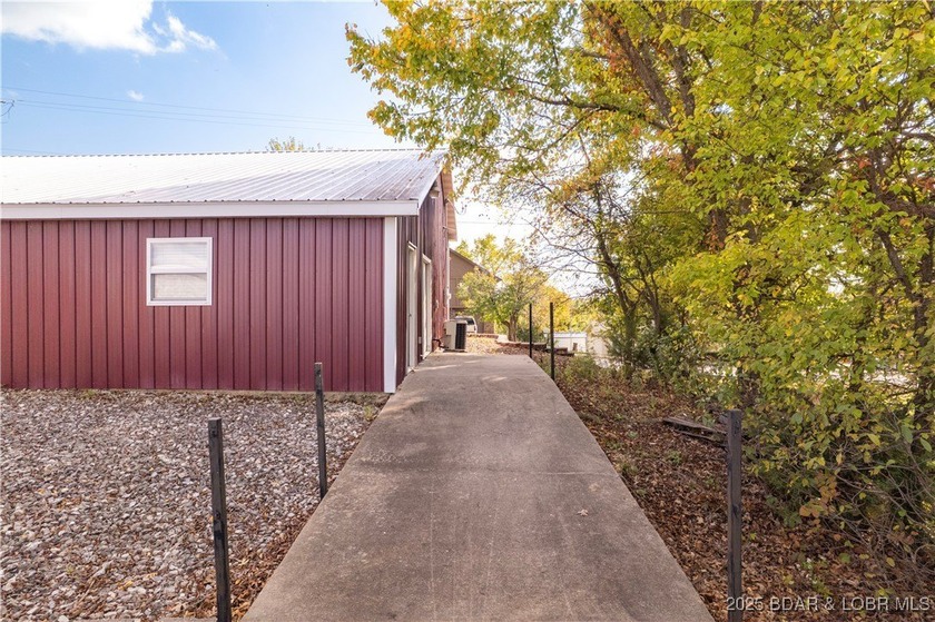 Here it is! PRIME corner-lot commercial opportunity in the true - photo 17