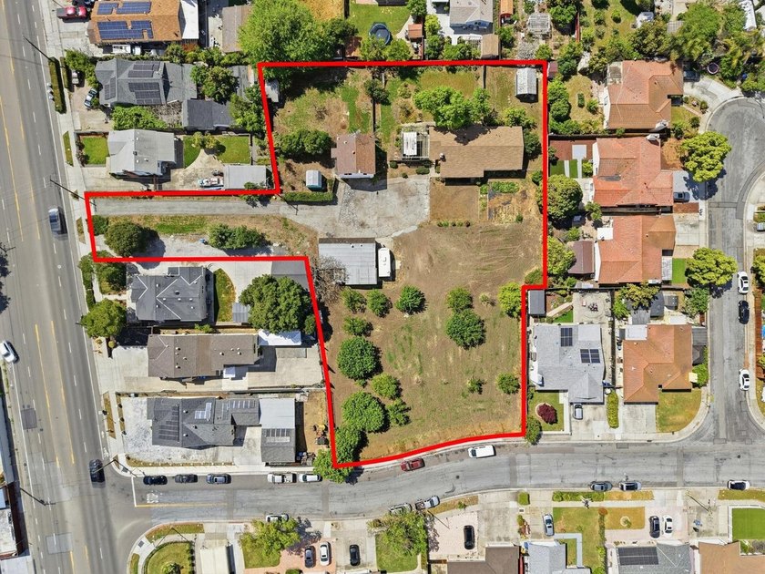 Rare opportunity to own 1.25 acres in a residential Berryessa - photo 48