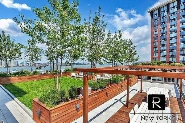 Welcome home to Residence 9R at River and Warren. This 1,153 sq - photo 11