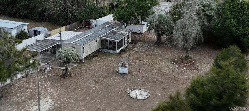 Well-cared-for and affordably priced, this charming mobile home - photo 22
