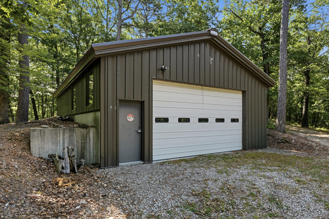 Lakefront Privacy on 40 acres , Custom 3866 sf home w 2 boat slip - photo 24