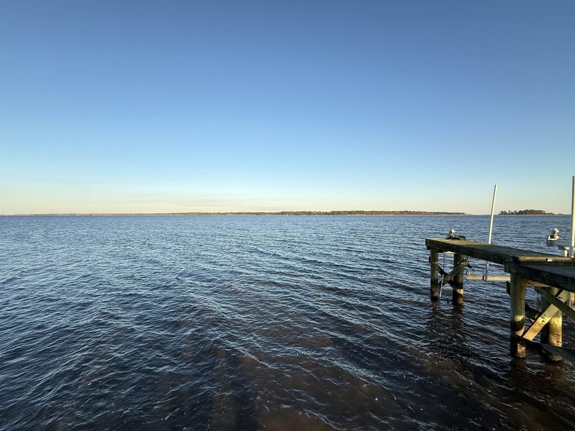 Welcome to Coastal Elegance on Winyah Bay Nestled along the - photo 12