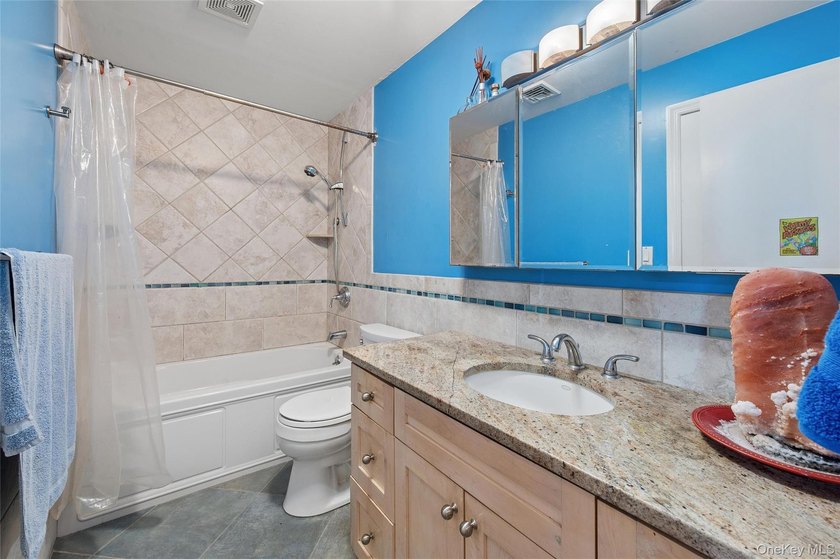 Experience Beach living in this stunning corner oceanfront - photo 21