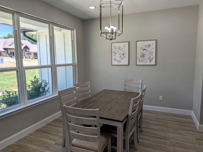 Welcome to where modern farmhouse style meets quality - photo 4