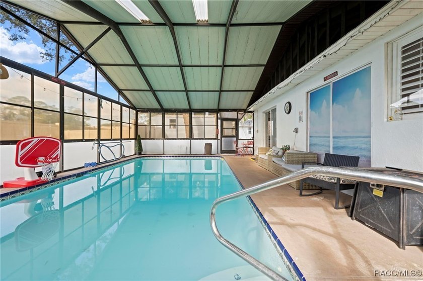 MAJOR PRICE REDUCTION!Move-In Ready 3-Bedroom Pool Home with - photo 17