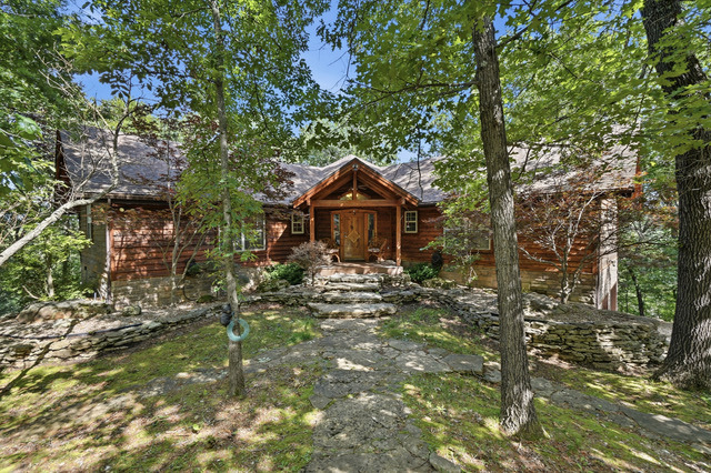 Lakefront Privacy on 40 acres , Custom 3866 sf home w 2 boat slip - photo 2