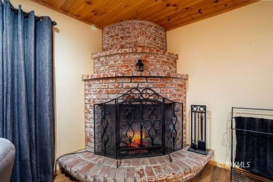 Cedar Stone Lodge is a stunning, furnished luxury retreat - photo 15