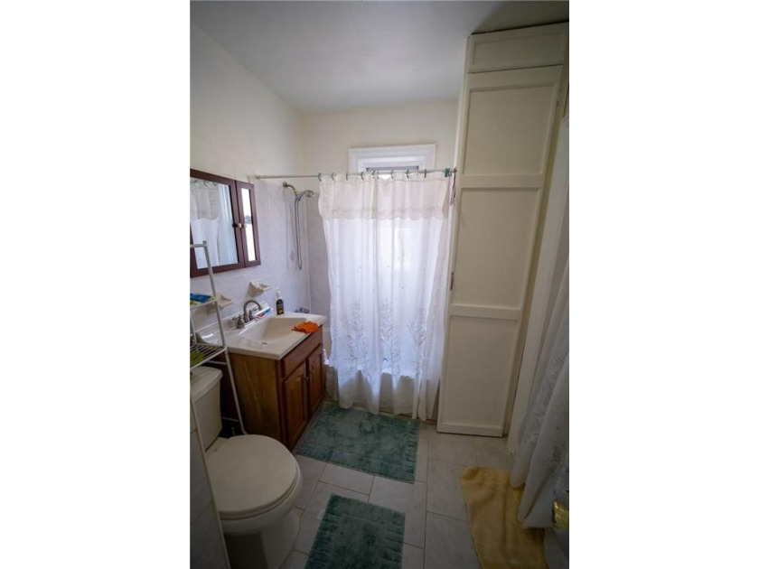 494 E 53 St, East Flatbush, Brooklyn Welcome to this beautifully - photo 22