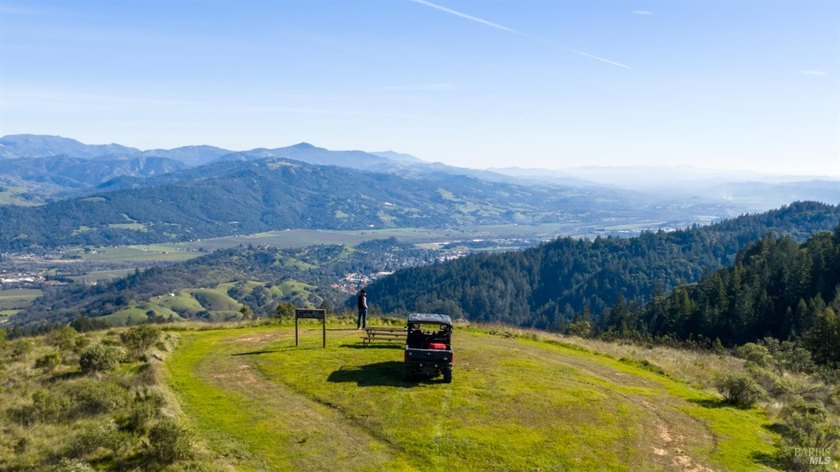In the heart of Northern California's revered Wine Country - photo 3