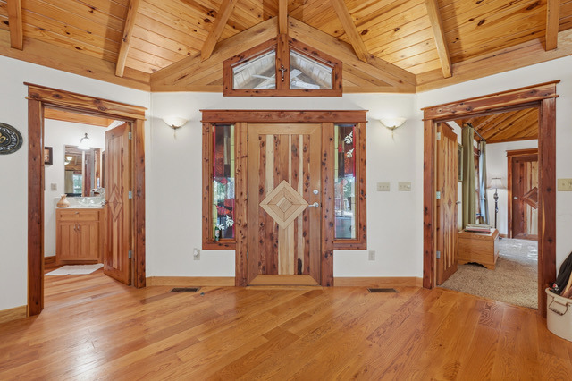 Lakefront Privacy on 40 acres , Custom 3866 sf home w 2 boat slip - photo 5