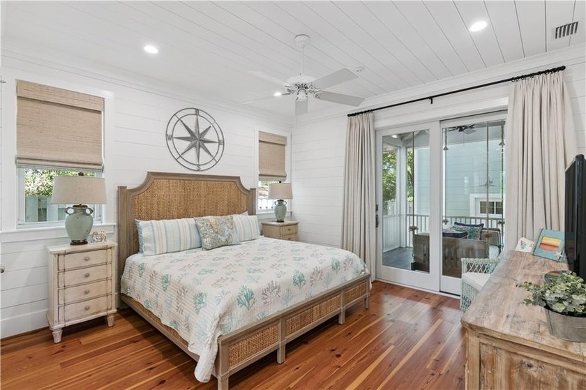 Welcome to an extraordinary custom beach cottage in the coveted - photo 18
