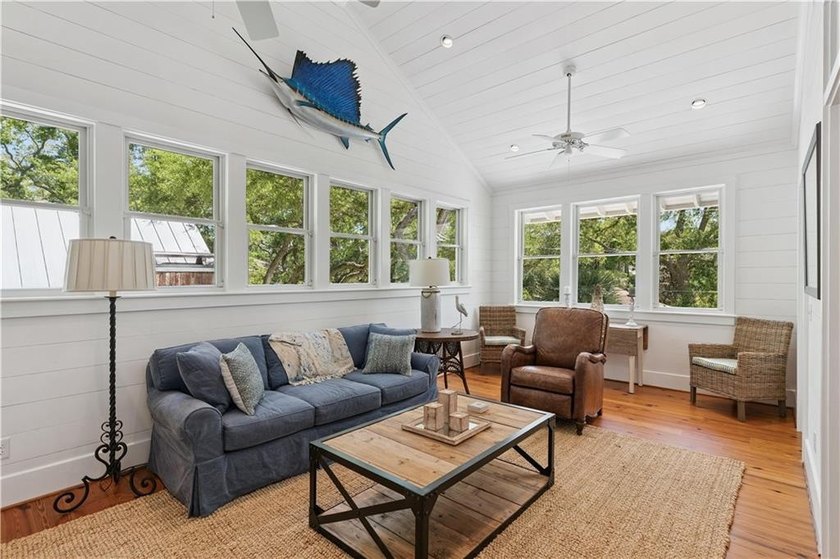 Welcome to an extraordinary custom beach cottage in the coveted - photo 28