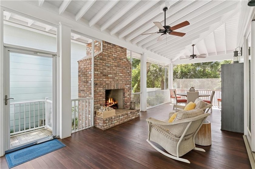 Welcome to an extraordinary custom beach cottage in the coveted - photo 41