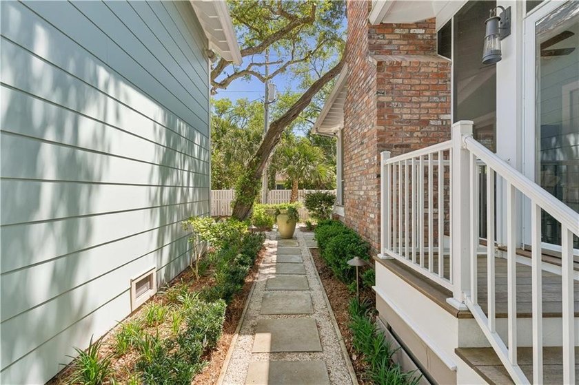 Welcome to an extraordinary custom beach cottage in the coveted - photo 44