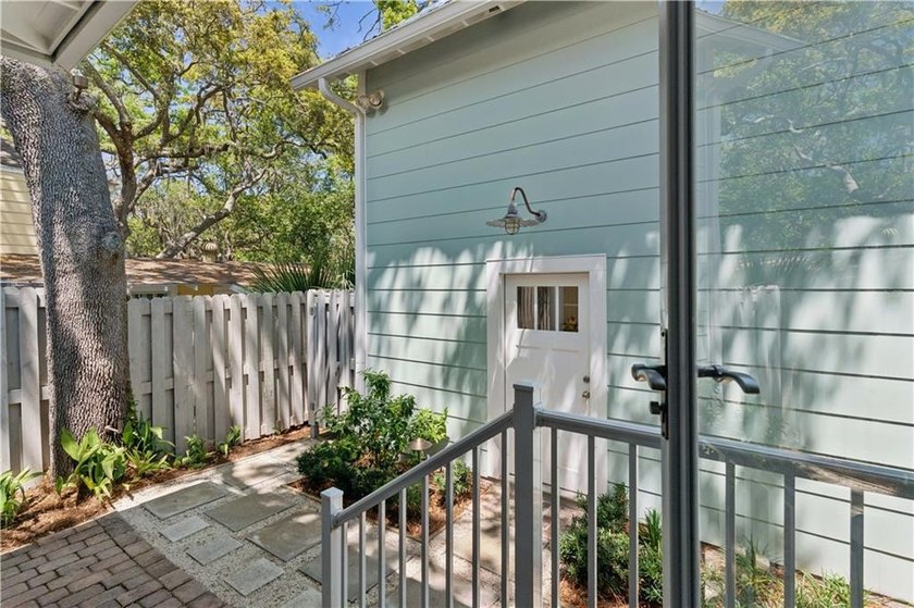 Welcome to an extraordinary custom beach cottage in the coveted - photo 49