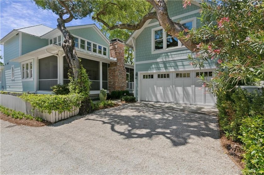 Welcome to an extraordinary custom beach cottage in the coveted - photo 50