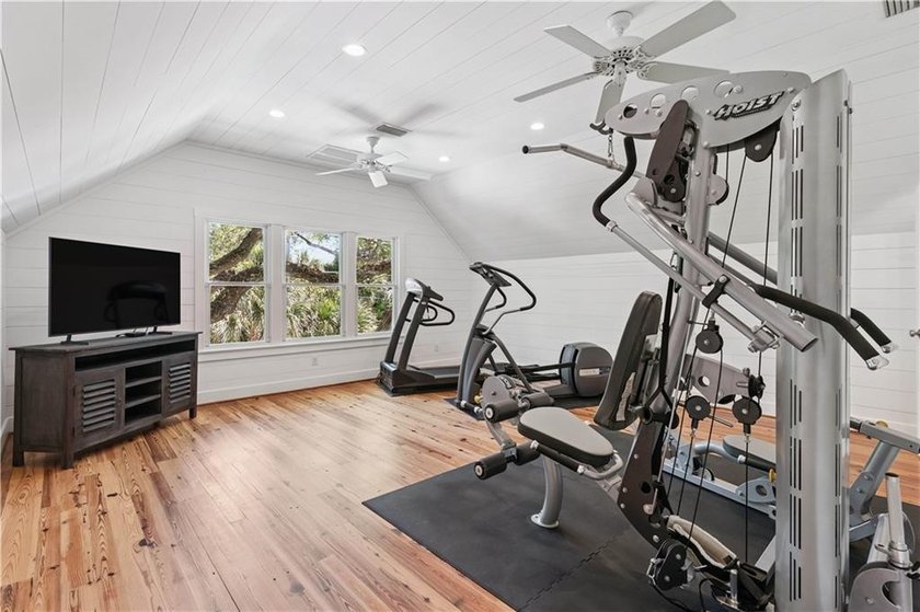 Welcome to an extraordinary custom beach cottage in the coveted - photo 53