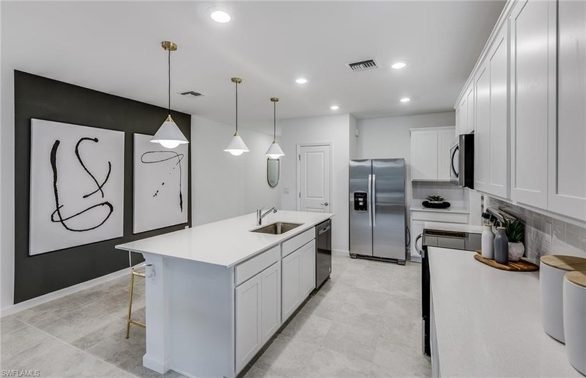 The Alder is a beautiful brand new 3 bed, 2.5 bath, 1 and a half - photo 9