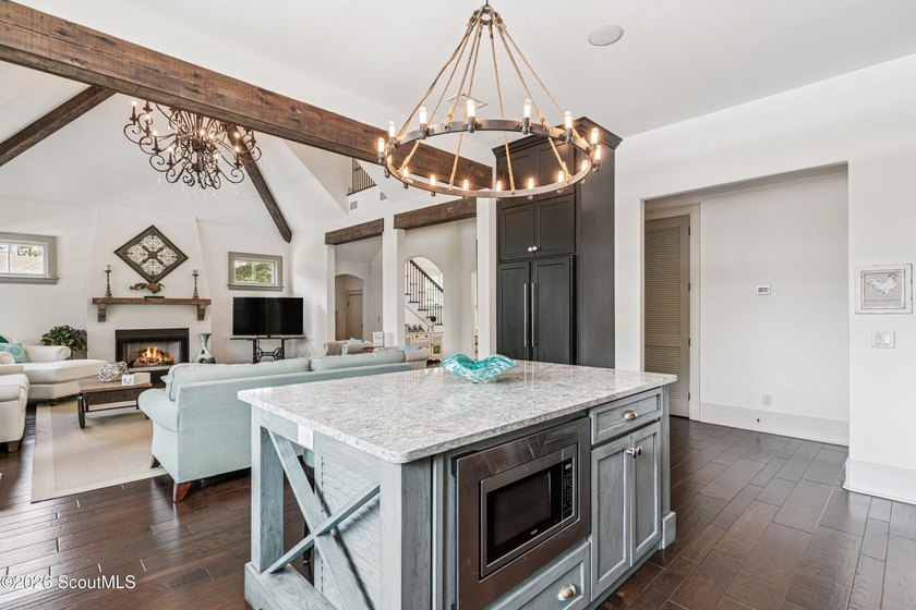 Situated along Stillwater Lake, 191 Stillwater Drive is a custom - photo 15