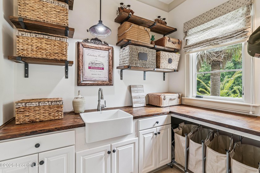 Situated along Stillwater Lake, 191 Stillwater Drive is a custom - photo 19