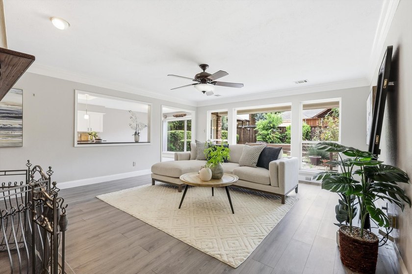 OPEN HOUSE SUNDAY JUNE 28 2-4PM! Spacious, stylish, and - photo 20