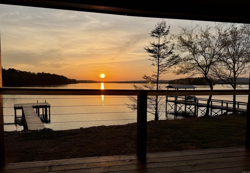 Its rare to find one w/ the view, privacy &amp; the home itself all - photo 3
