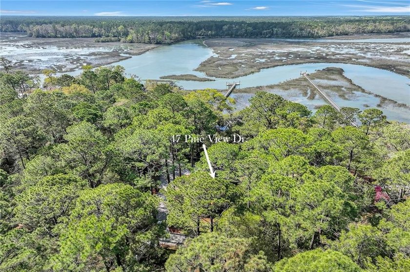 Stunning park-like setting along the shores of the May River and - photo 28