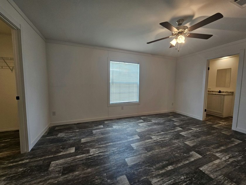 Your new home is waiting for you in Eagle Estates, a - photo 8