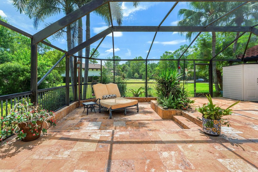 Immaculate 3-bedroom, 3-bathroom home with a 2-car garage - photo 35